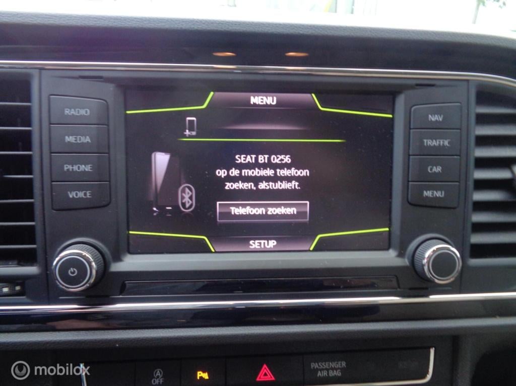 Seat Leon st 1.0 ecotsi style connect/airco/led/lm velgen/navigatie/carplay