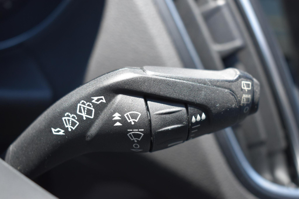 Ford C-max 1.0 titanium | cruise control | trekhaak | parkeersensoren v + a