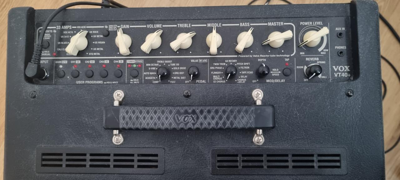 VOX 40+  gitaar versterker