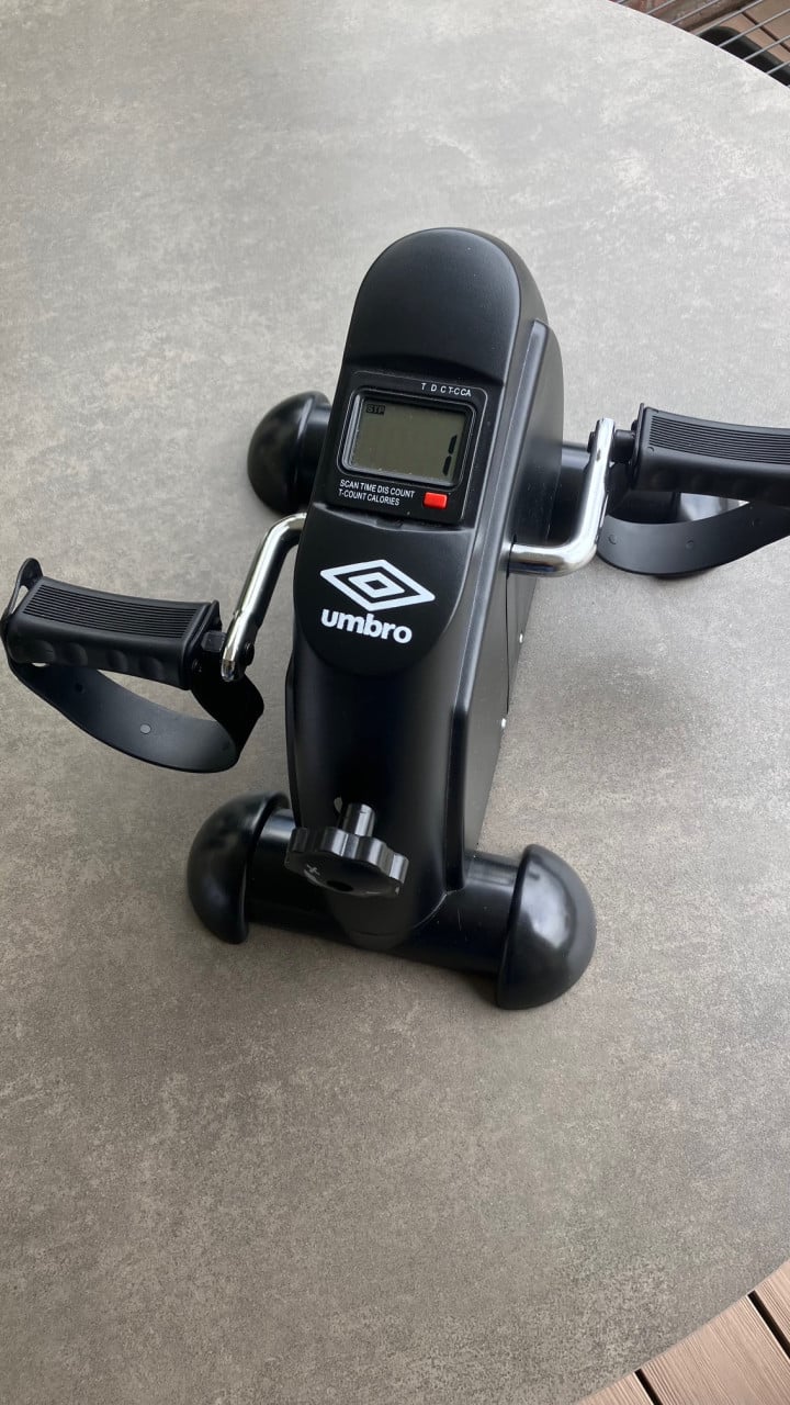 UMBRO Mini Bike - arm- en beentrainer -