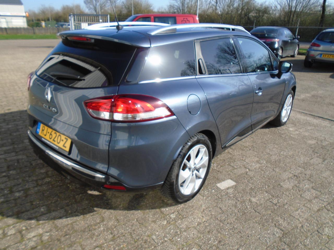 Renault Clio 10.9 TCe Estate Limited