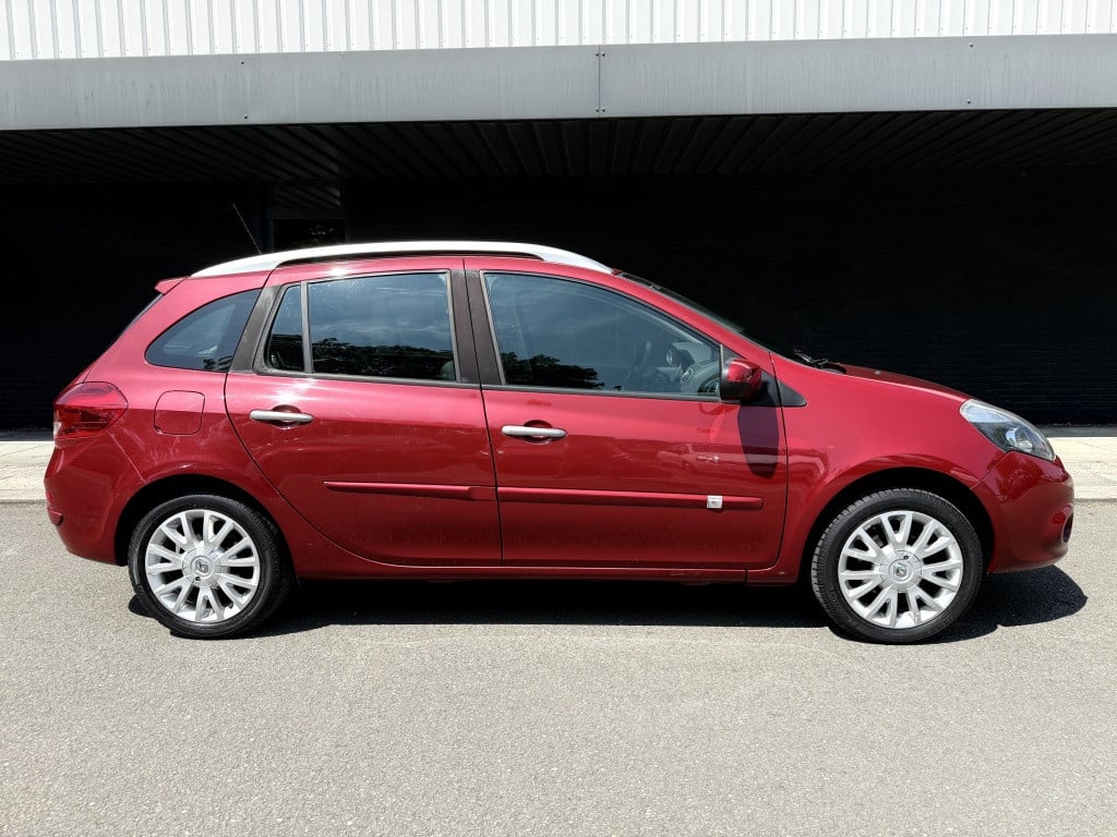 Renault Clio estate 1.2 tce dynamique