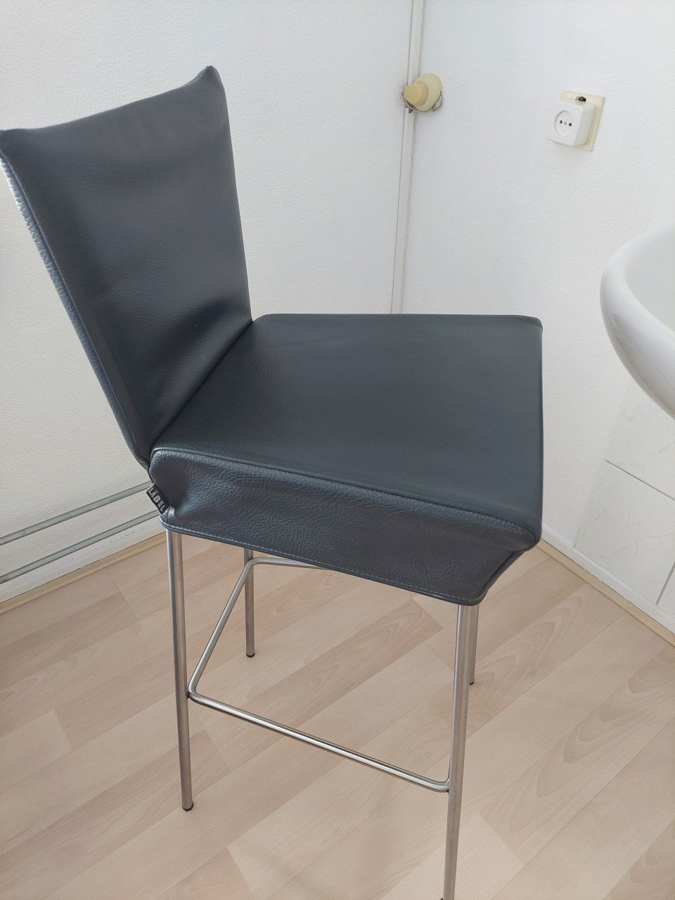 Te koop 2 zgan barkrukken