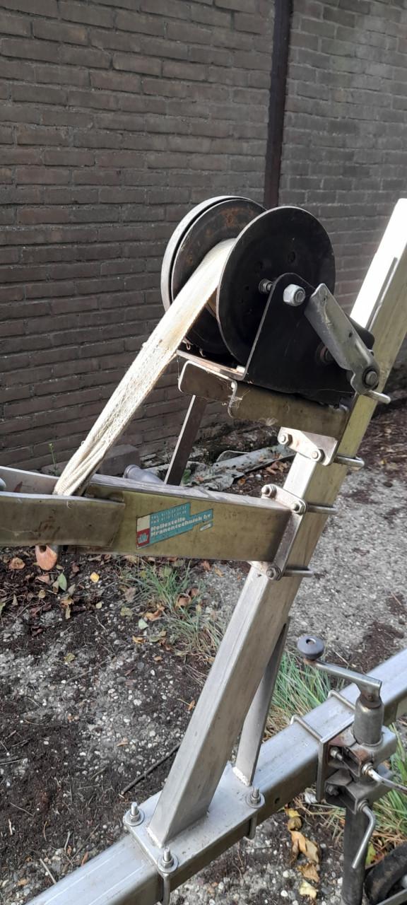 Stalling / Boot trailer