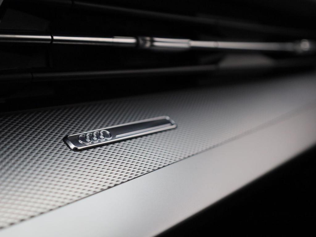 Audi A3 sportback 35 tfsi s edition | automaat | stoelverwarming | s-line s