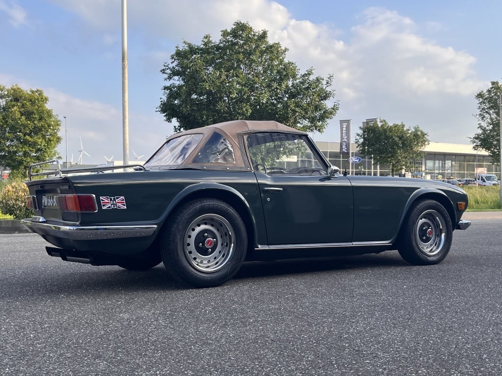 Triumph TR6 soft top
