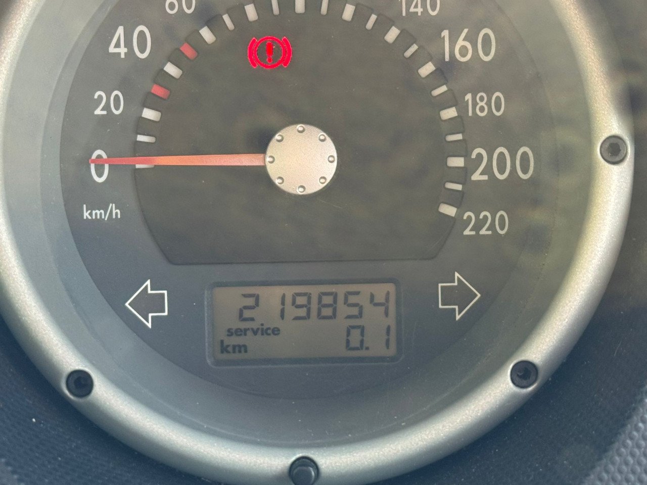 Vw lupo b j2002  850 euro