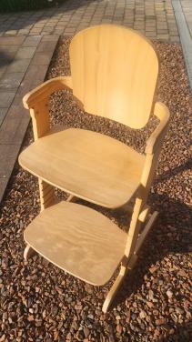 Kinderstoel (meegroei / verstelbaar)