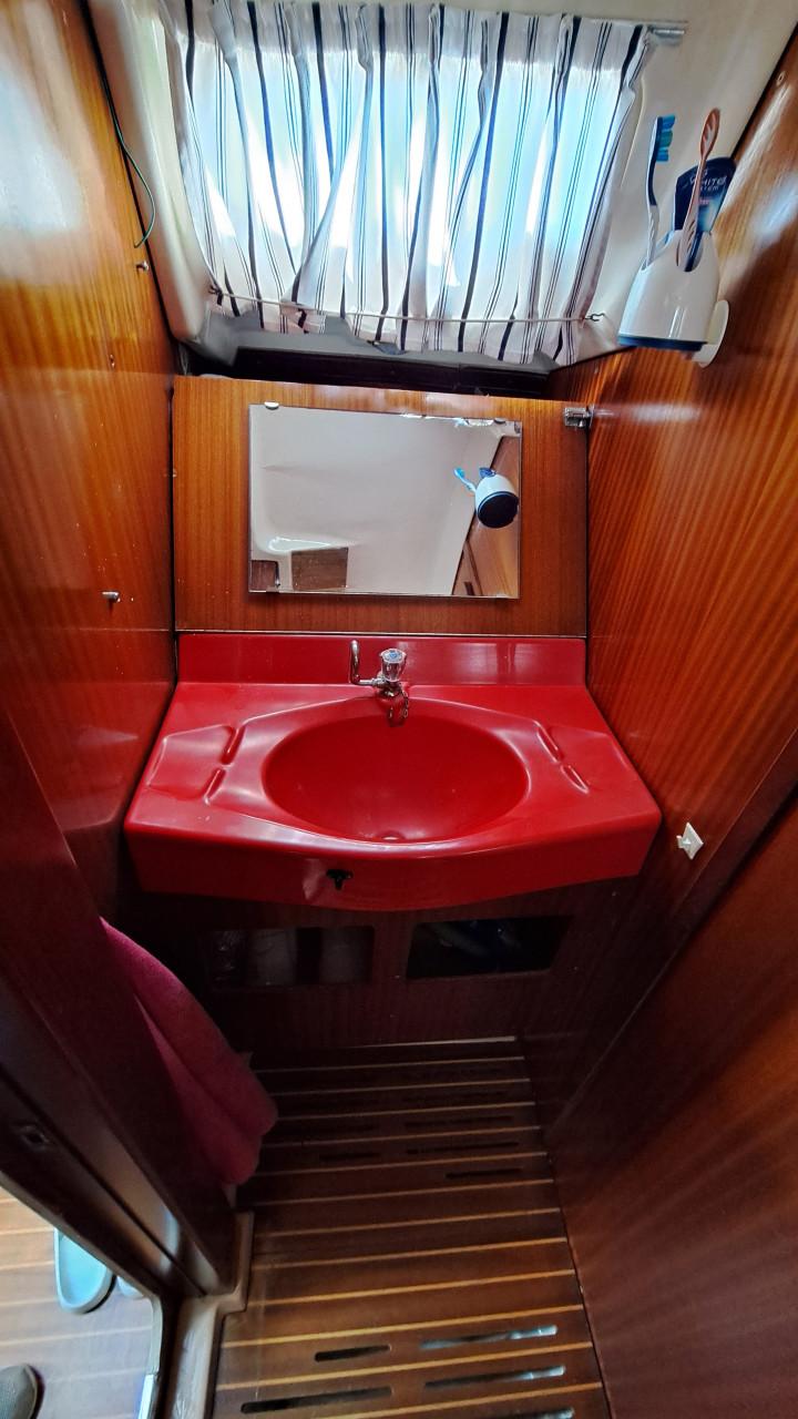 Dufour 2800