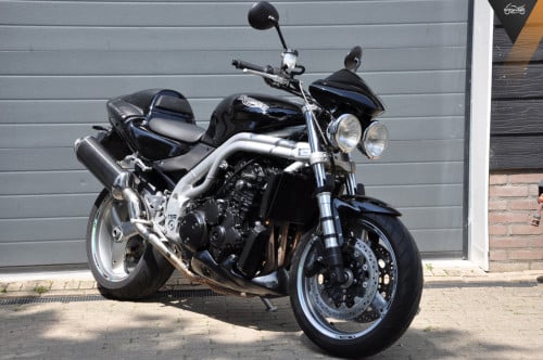 Triumph Speed Triple 955