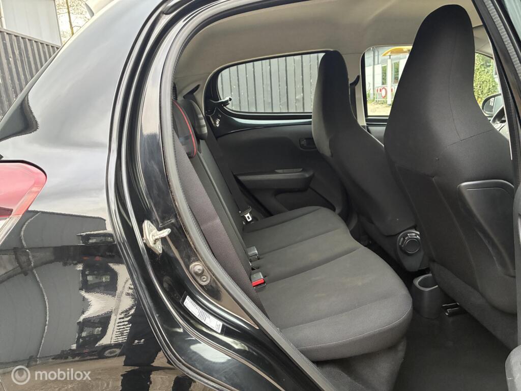 Peugeot 108 1.0 e-VTi Allure 5Deurs km109.544 Nap Airco Led BJ2015