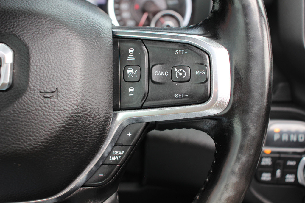 Dodge Ram 1500 5.7 v8 4x4 crew cab laramie verhoogd | harman kardon | leder