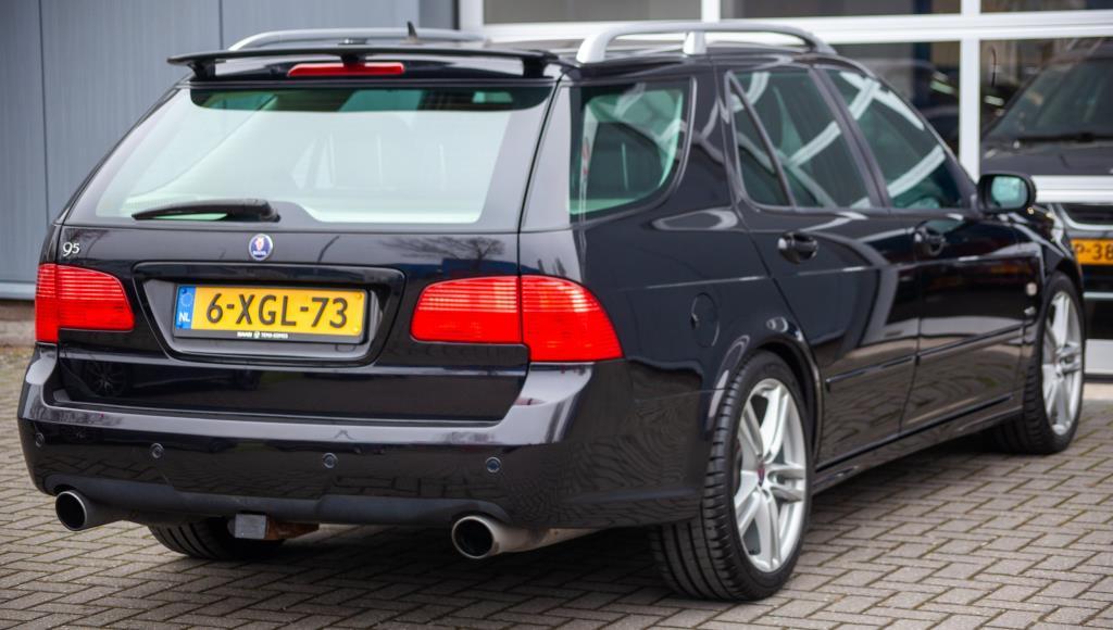 Saab 9-5 estate 2.3 turbo griffin aero