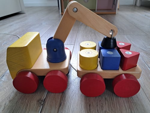 Houten blokkenauto met magneet