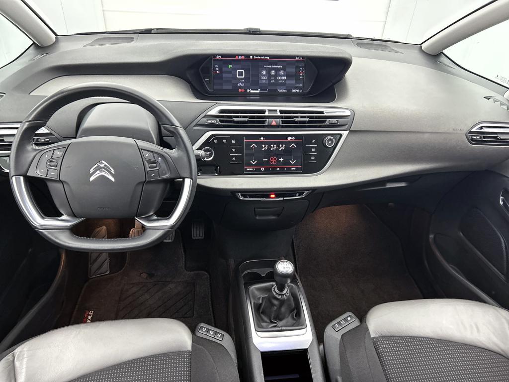 Citroen Grand C4 Picasso 130pk feel | rijklaar | trekhaak | elek. achterkle