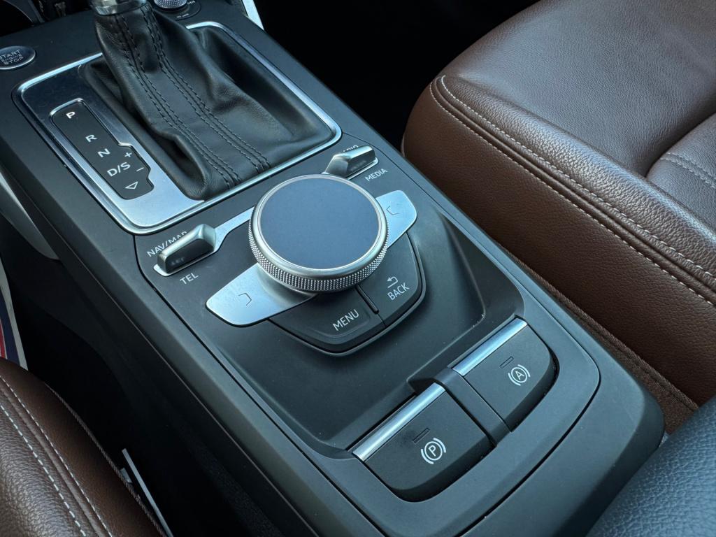 Audi Q2 35 tfsi cod s- edition * pano * leder * keyless * virtual cockpit