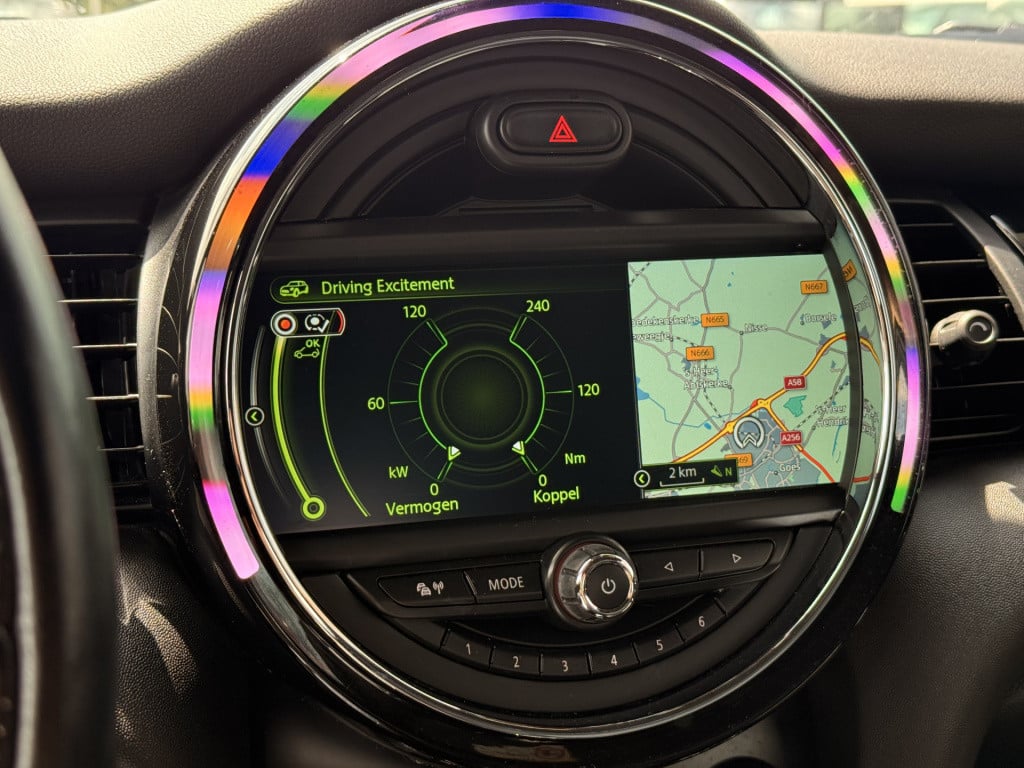 Mini Cooper mini 1.5 king’s cross | john cooper works | navi | cruise | led