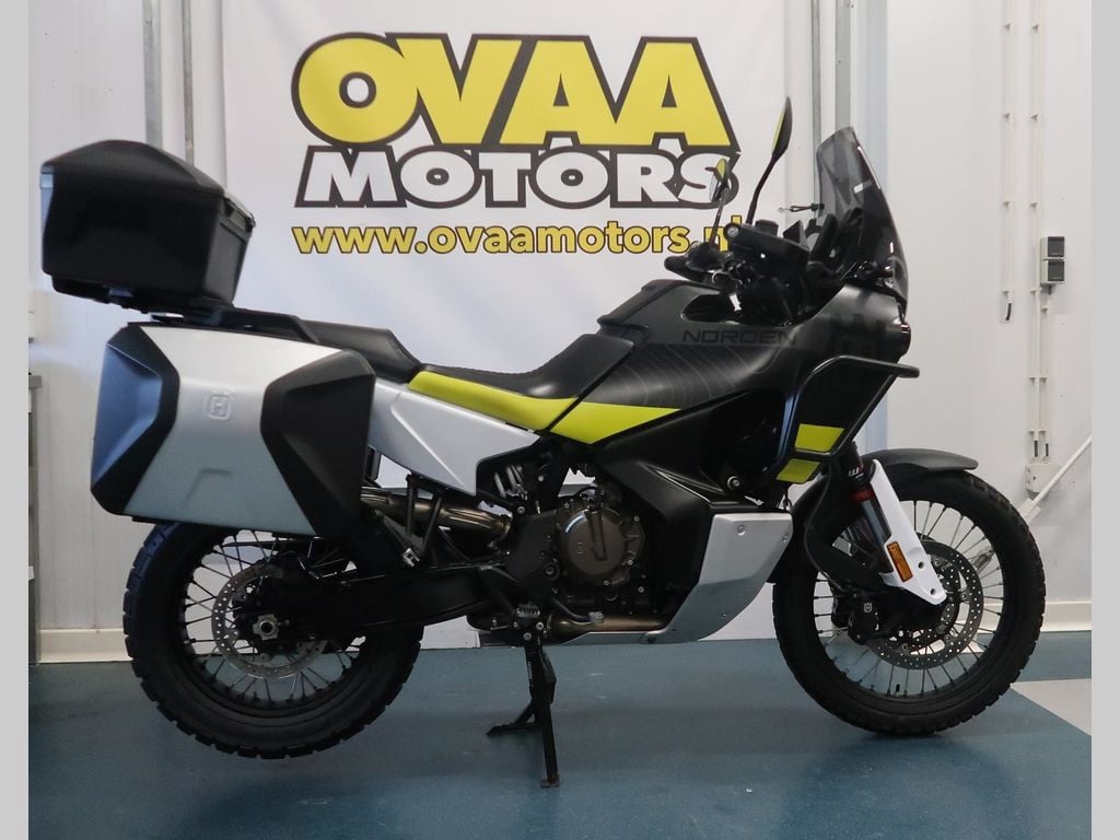 Husqvarna 901 Norden bomvol opties!
