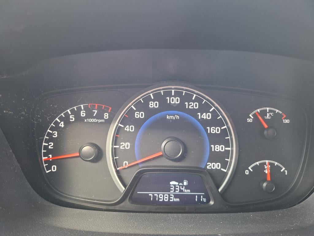 Hyundai I 10 1.0i i-motion comfort | bluetooth | climate control