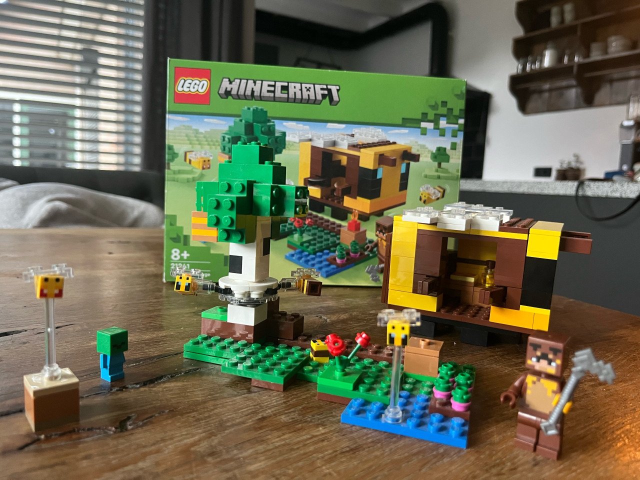 Lego minecraft bijenhuis