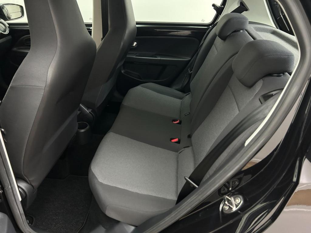 Volkswagen UP! occasion 1.0 move up! bluemotion | zwart | tweedehands volks