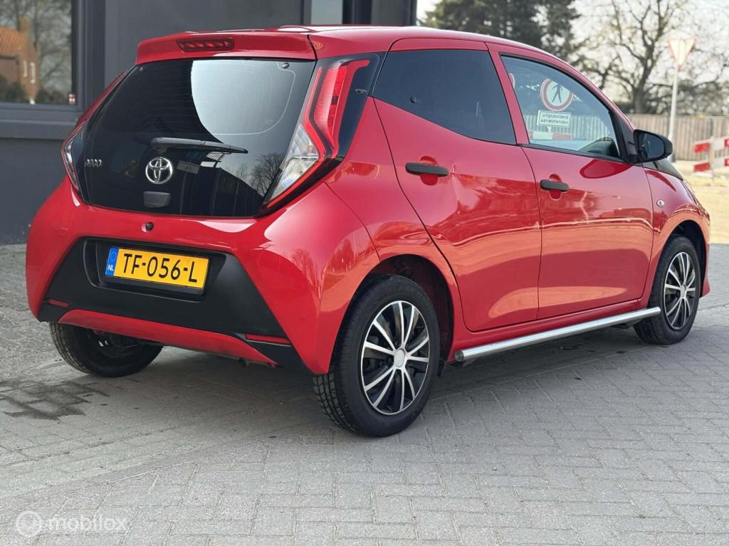 Toyota Aygo 1.0 vvt-i x-fun