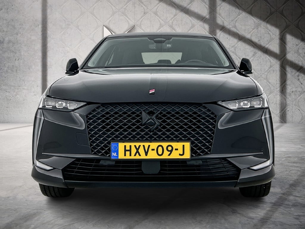 Ds Ds 4 e-tense performance line+ | rijklaar | trekhaak achter |
