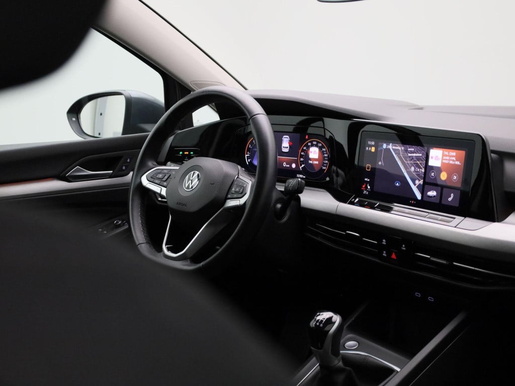 Volkswagen Golf 1.5 tsi | virtual cockpit | navigatie | dab | stoel/stuur v