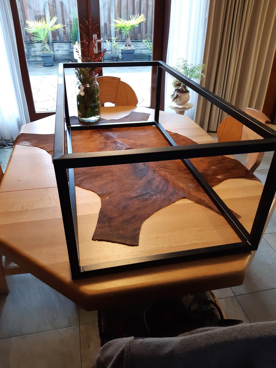 Frame voor open kast