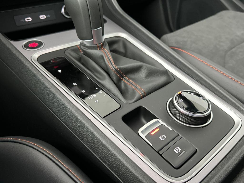 Seat Ateca fr business intense 1.5 tsi 110 kw / 150 pk suv 7