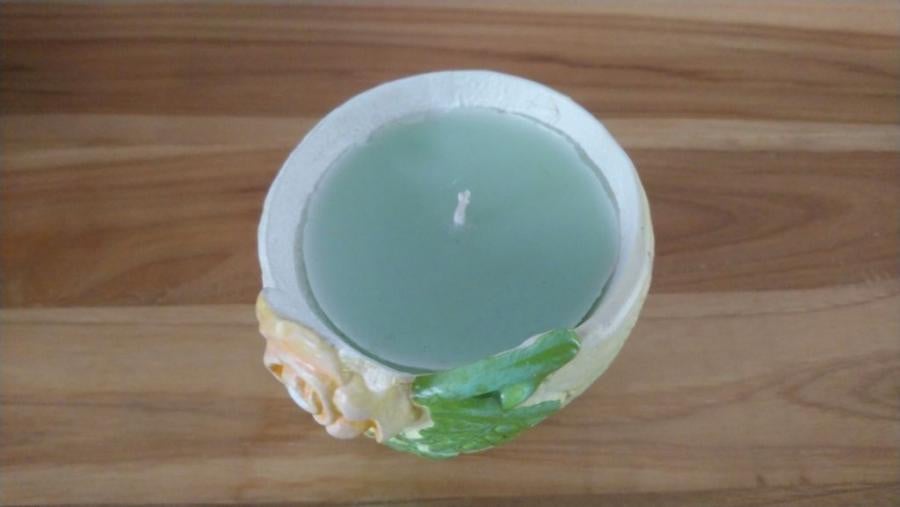 Stenen "bloempotje" met kaars, h 11 cm - NIEUW