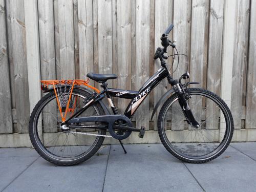 Flyke 24 Inch Kinderfiets | 2 Nieuwe Banden