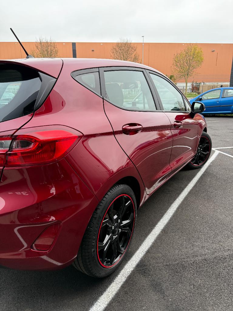 Ford Fiesta 1.1 - trend - cruisecontrol