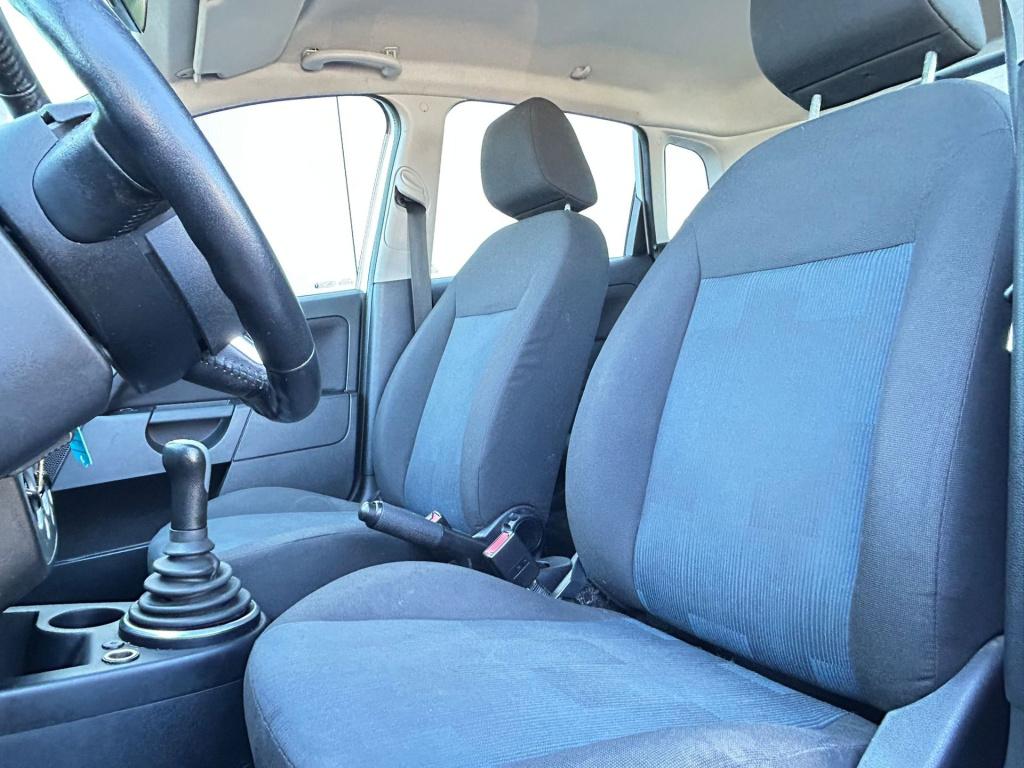 Ford Fiesta 1.3-8v futura * airco * trekhaak * l.m. velgen * e.l. ramen