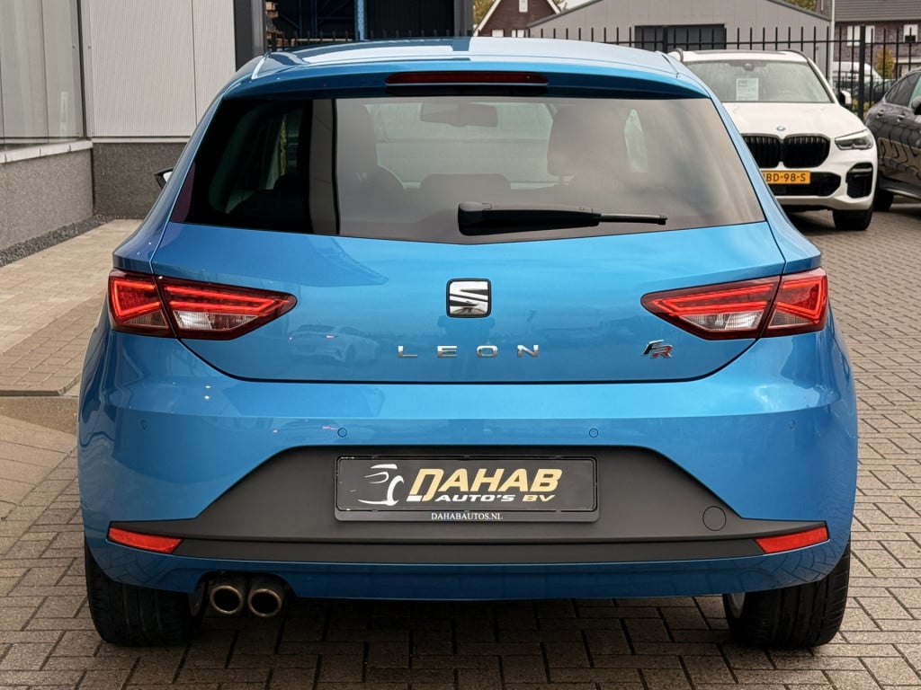 Seat Leon 2.0 tdi fr | led | navi | cruise | dab | stoelverwarming | blueto