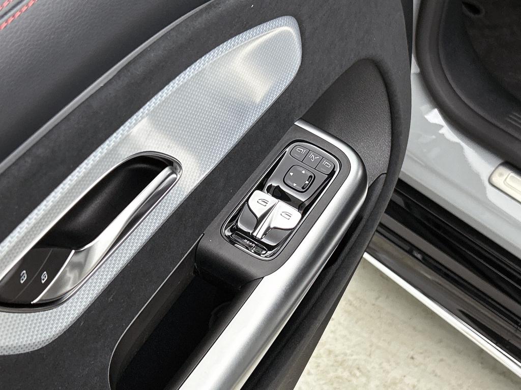 Mercedes-Benz Cla 200 business solution amg | advanced plus pakket | parkee