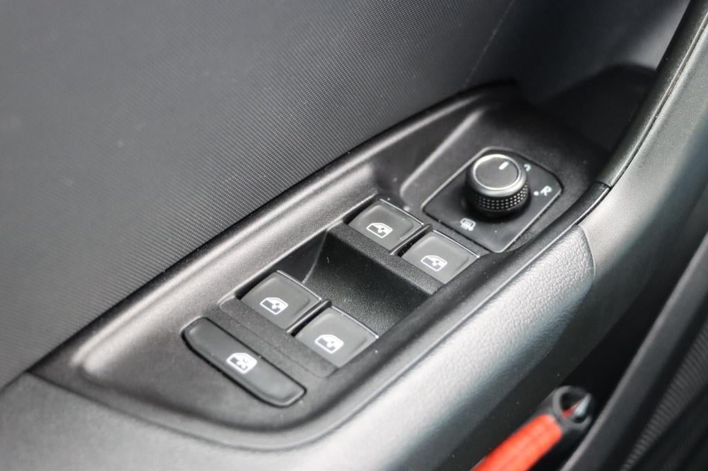 Audi A1 Sportback 25 tfsi pro line 95pk