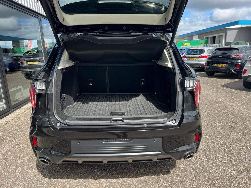 Lynk & Co 01 1.5 261pk phev , panodak , adaptive cc , 360gr camera , carlpl