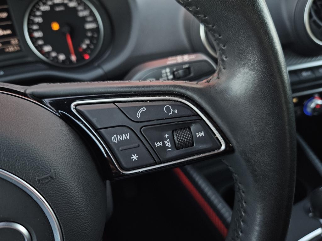 Audi Q2 35 tfsi pro line | stoelverw. | elek. achterklep rijklaar inclusief