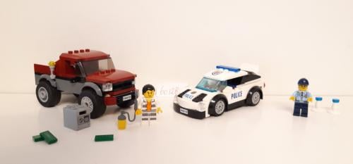 LEGO City 60128: Politieachtervolging, politiewagen + jeep
