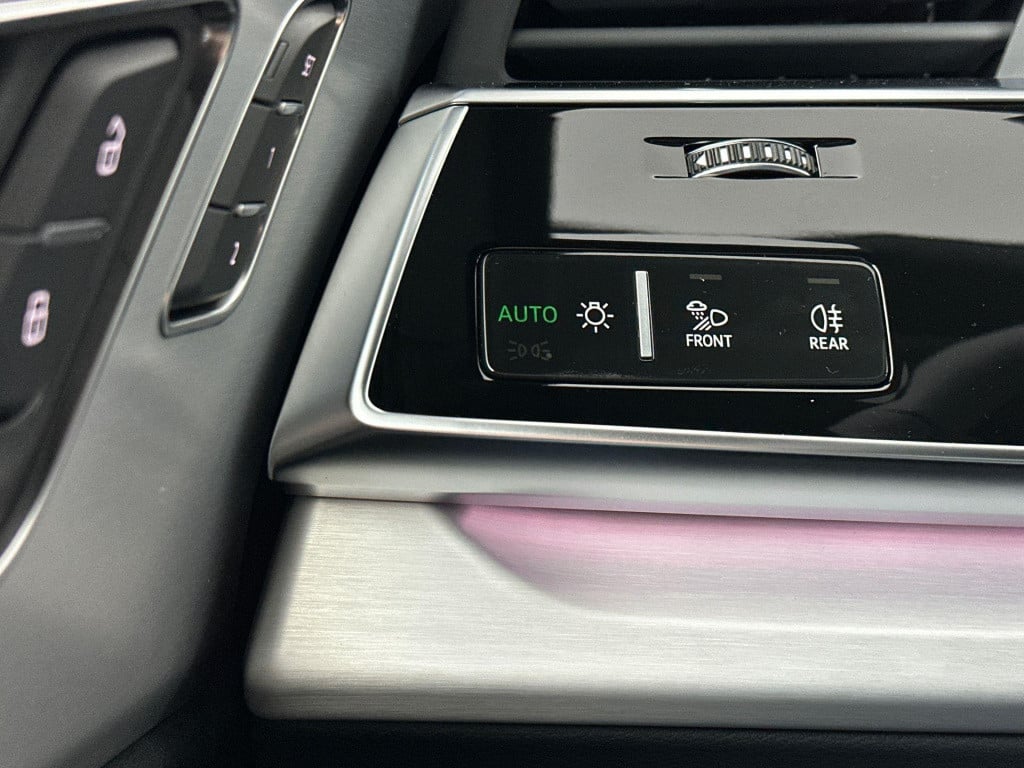 Audi Q7 pro line s 55 tfsi e 290 kw / 394 pk suv 8 versn.
