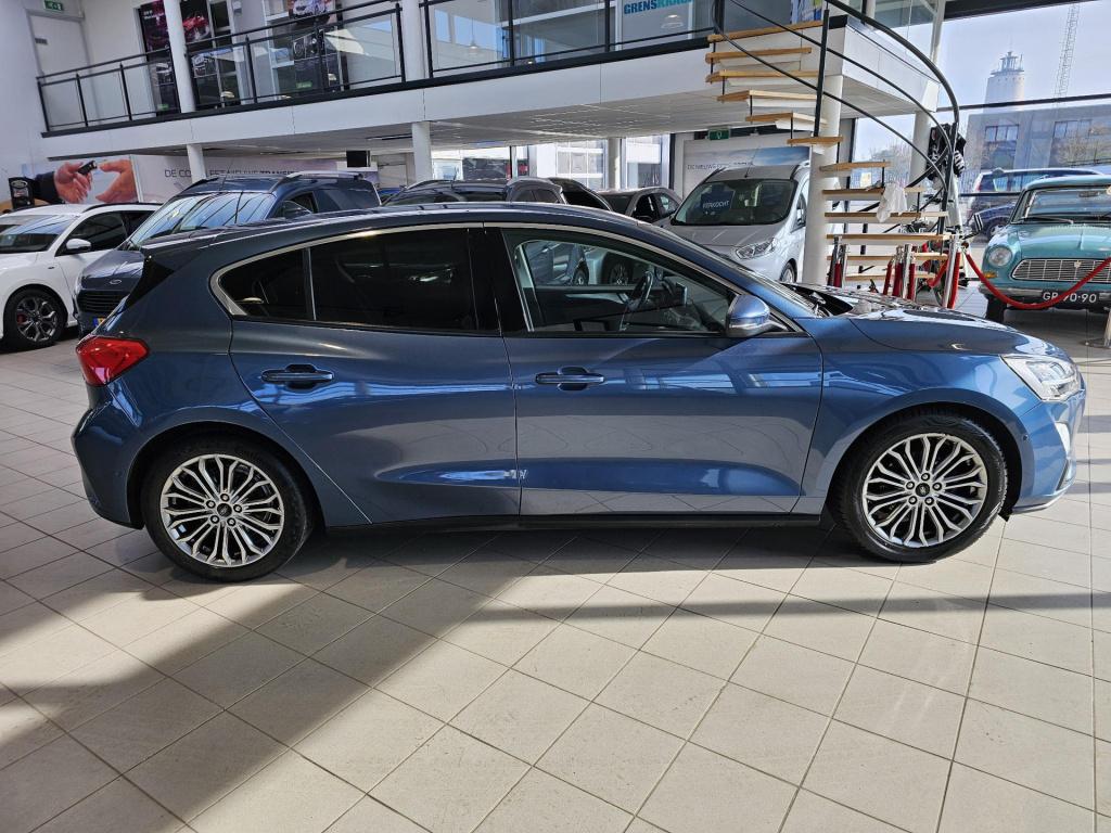 Ford Focus 1.0 ecoboost titanium business
