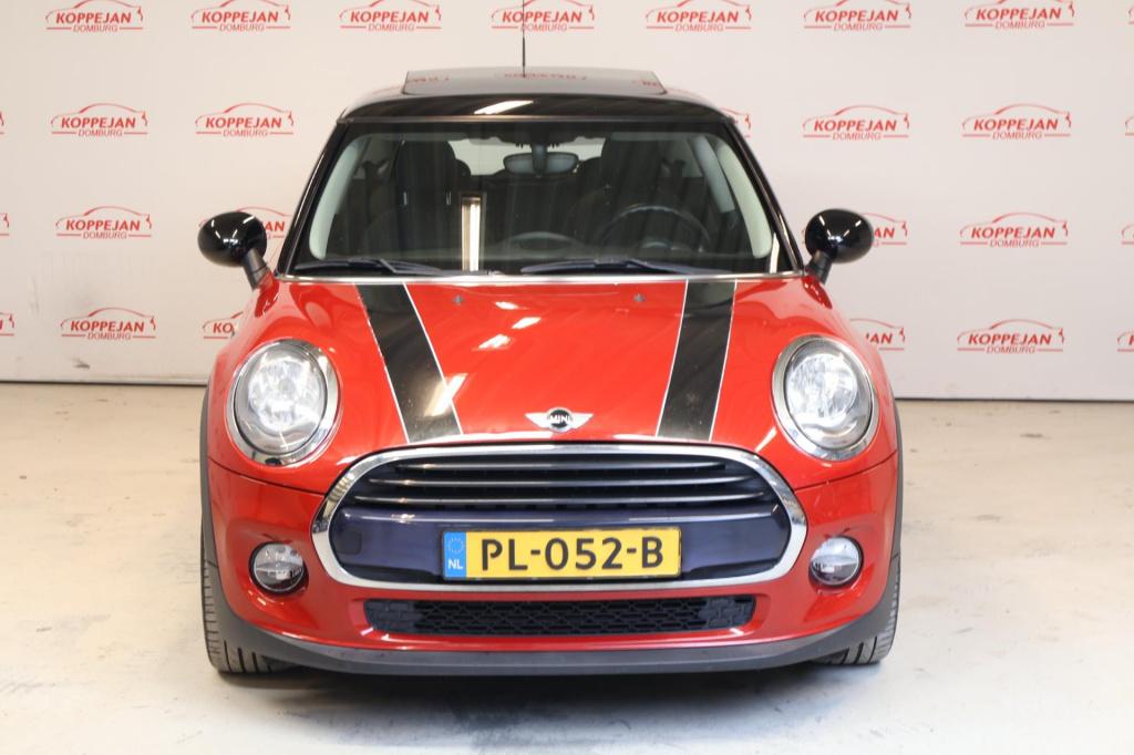 Mini Cooper mini 1.5 salt business nl auto, stoelverw, panoramadak, navi