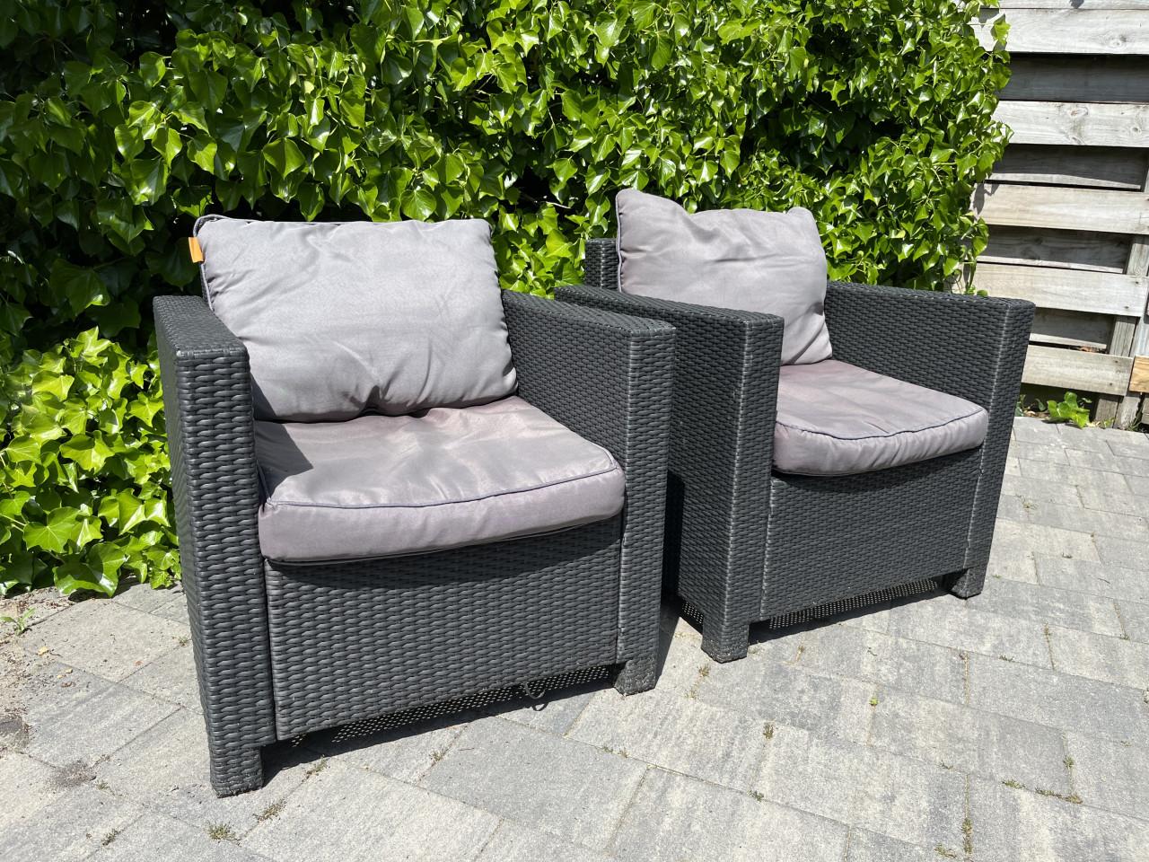 2 Tuinstoelen - Gratis