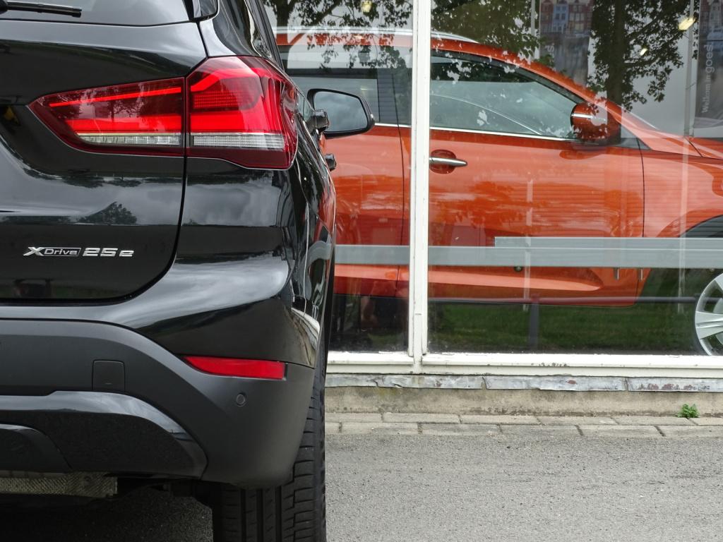 BMW X1 xdrive25e edrive edition