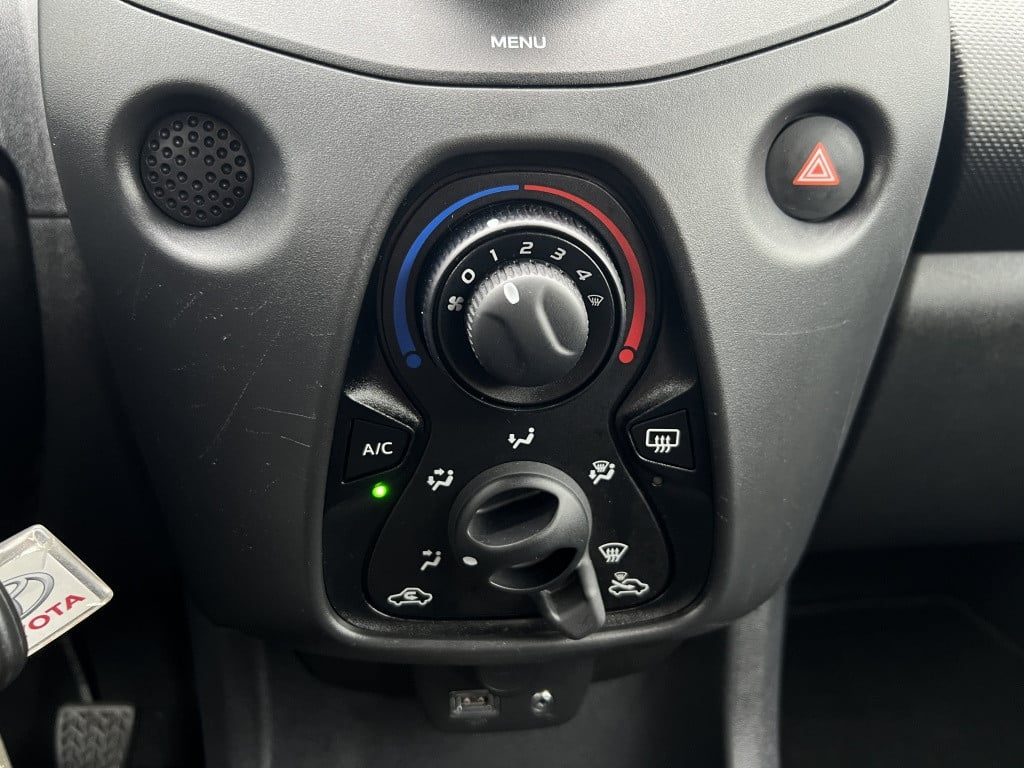 Toyota Aygo 1.0 vvt-i x-fun