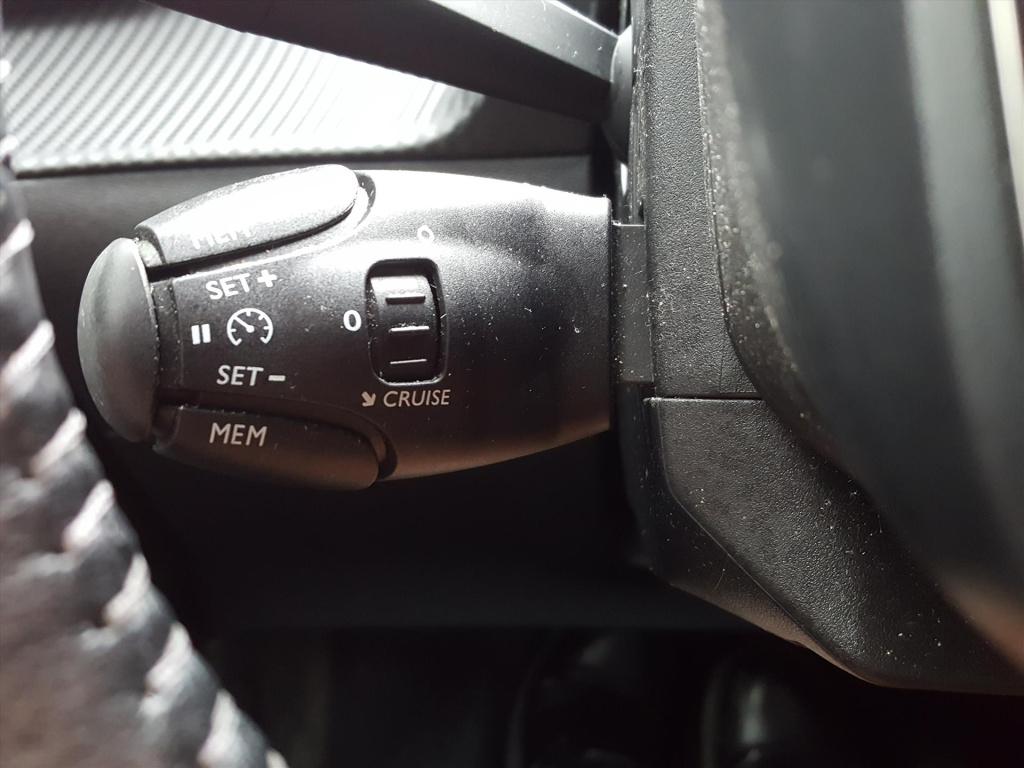 Peugeot 2008 1.2 puretech 100pk active apple carplay & android auto | navig