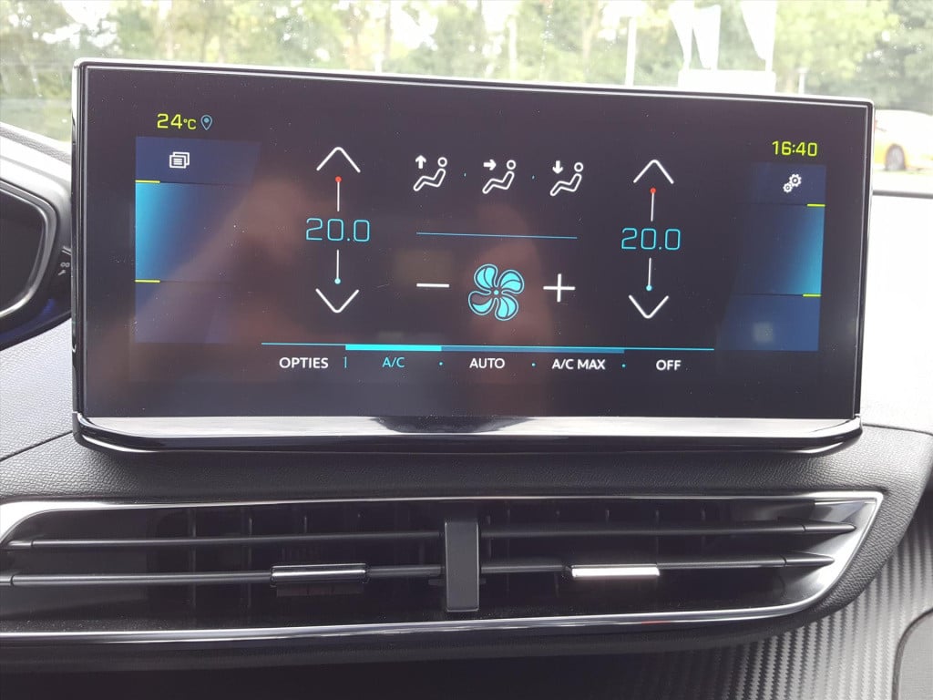 Peugeot 3008 1.6 plug-in hybrid 225pk allure pack business automaat navigat