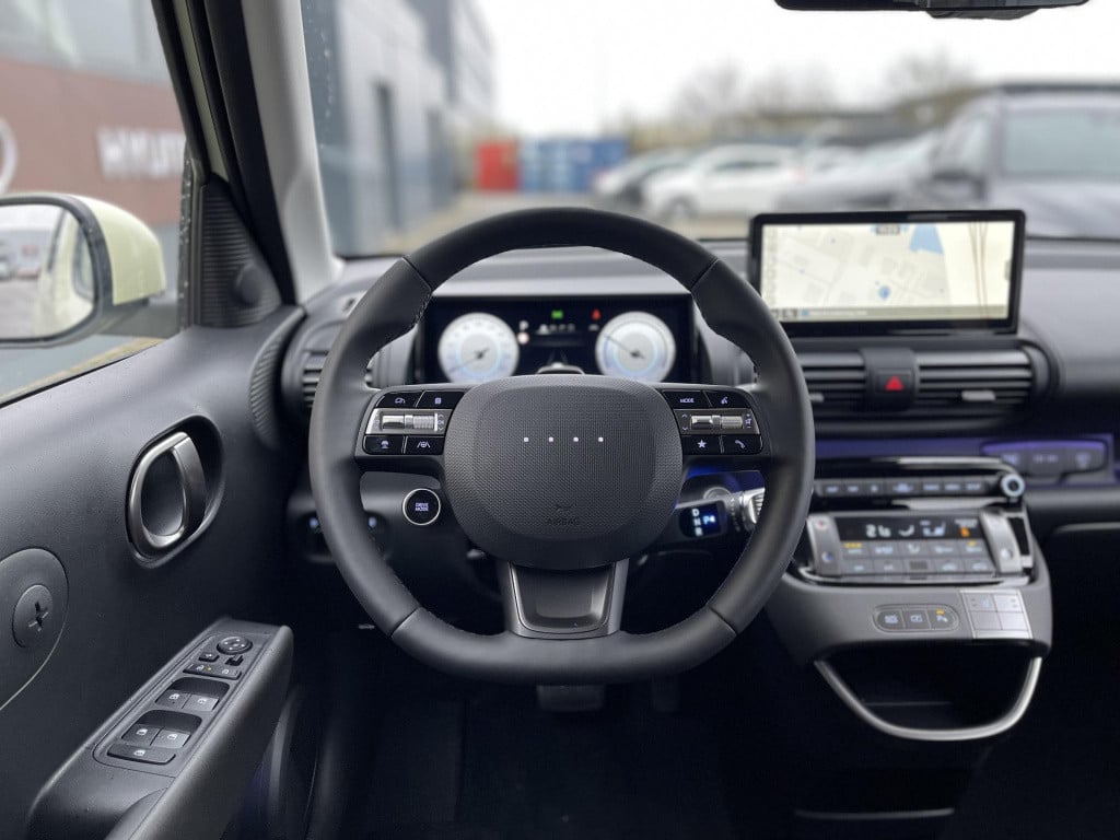 Hyundai Inster evolve 49 kwh winter + technology pack direct beschikbaar!