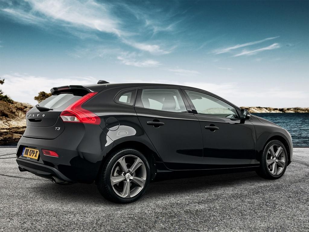 Volvo V40 t3 153pk nordic+ standkachel| navi| cruise| climate| oncall| 17''
